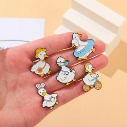 10-30Pcs Cute Duck Enamel Badges Pins Diversity Random Bandana Duck Badge Animal Metal Pin For Backpack Clothes Decorate Jewellery