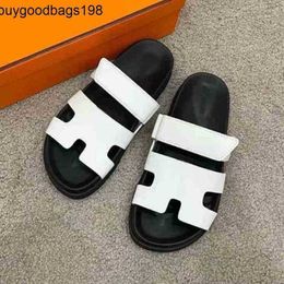 Chypre Designer Slipper Slippers Chypres Womens Sandals Slides Luxuryflat Beach Adjustable Loop Men Women Summer Simple An Have Logo 7mn4 Bevd 9gxu