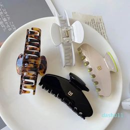 Retro Metal Letter Hair Clip Claw Fashion 9cm Arc-Acetic Acid Shark Clip Hair Accessories