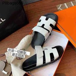 Chypres Sandals Designer Sandalo Slifori da donna Sliforo originale Nuovo negozio 30 paia di galleggiamento per le perdite All in pelle proprio denaro wom 7k60