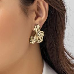 Stud Earrings Punk Irregular Flower Petal For Women Fashion Statement 2024 Trending Piercing Modern Jewelry Accessories