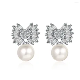 Stud Earrings Fashion Simulated Pearl Butterfly Earring Girls With Cubic Zirconia Crystal Pretty Animal Daily Wear Women Jewellery