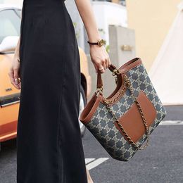 Branded Leather Bag Designer Sells Women's Bags at Discount Arc De Triumph New Chain Bag Single Shoulder Small Square Underarm Handbag