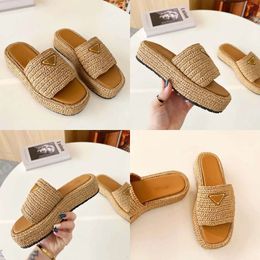 Women's designer luxury sandals slippers slides on Gold Buckle Slip on Black Brown Pool Women's Classic Fashion Casual Sandals