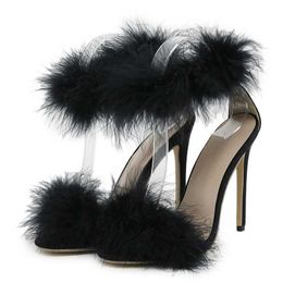 Dress Shoes Liyke Summer Fashion Faux Fur Ankle Strap Sandals Women Open Toe Fluffy Feather High Heels Party Sandalias De Mujer H240409 WBD7