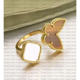 Vintage Band Perlees Brand Designer Van Double Butterfly Finger Rings Four Leaf Clover Flower Charm Open Ring for Women Wedding Party Gift Jewellery