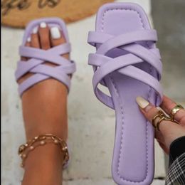 Slippers 2022 Summer Beaches Women Sandals Style Breathable Shoes Flat Cross Strap Fashion Solid Color Female Shoe H240409 XFKM