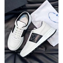 Top Quality Casual Shoes 2023s/s Luxury Prax 01 Sneakers Mens Re-nylon Technical Fabric Walking Famous Brand Rubber Lug Sole Party Wedding Runner Trainers Eu46