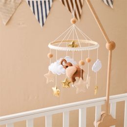 Baby Wooden Rattles Bed Bell Soft Felt Cartoon Elephant Cloudy Star Hanging Mobile Crib Montessori Education Toys 240409