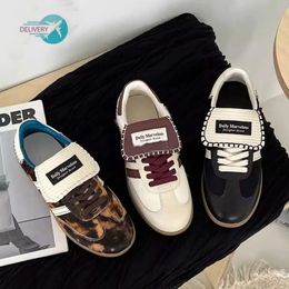 Designer leopard print wales bonner tênis sapatos de tênis vintage saola não deslizante clássico clássico Black White Mulher Mulheres Casual Sapatos