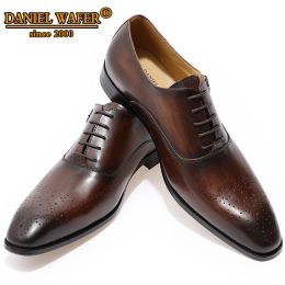 Boots Classic Men's Genuine Leather Oxford Shoes Laceup Office Dress Wedding Brogue Pointed Toe Business Formal Shoes for Men