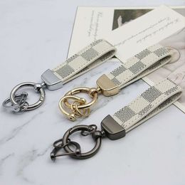 Trendy Brand Old Floral Car Keychain, Leather Plaid Key Hanging Rope, Creative Metal Keychain