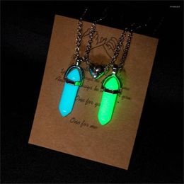 Choker 2Pcs/Set Luminous Hexagonal Column Heart Pendant Couple Magnetic Necklace Natural Stone Geometric Jewelry Gifts