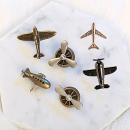 Men Rhinestone Lapel Pin Brooch Shirt Suit Collar Badge Jewelry Vintage Alloy Airplane Brooches Women Clothing Accessories