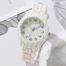 Wristwatches Luxury Watches Women Wood Grain Simple Quartz Wristwatch Ladies Simplicity Retro Men Design Clock Relogio Mujer Masculino