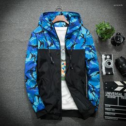 Men's Jackets Camouflage Hooded For Men Male Coat Outerwears Outerwear Coats Work Wear Korean Clothes Windbreaker