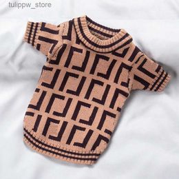 Dog Apparel Luxurys Dog Apparel Autumn Winter Plaid Pet Clothes Fashion Embroidery ic Puppy Sweater Designers Dog Clothes With Letters L46