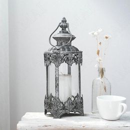 Candle Holders European Metal Candlestick Glass Window Grilles Wrought Iron Decorative Holder Retro Distressed Craft Small Lantern