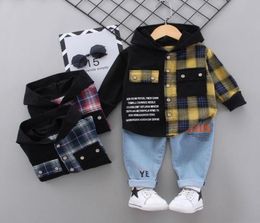 2020 Autumn Children Baby Clothes Kids Boys Girls plaid Patchwork Hoodies Jacket Pants Sets Toddler Clothing Infant Tracksuits LJ28058529