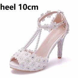 Dress Shoes Crystal Queen Ankle Strap Women Sweet Fashion White Colored Floral Stilettos Party Tassel Bridal Wedding High Heel H240409 PHWE