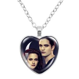 Twilight Movie Necklace Vampire Bella Edward Jacob Renesmee Character Glass Heart Pendant Necklace Men Women Jewellery Gift