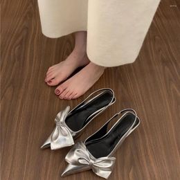 Dress Shoes 2024 Fashionable And High End Silver Bow Style Single For Women Spring/Summer Baotou Heel Sandals