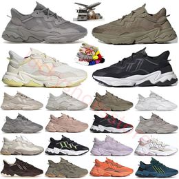 Running Shoes Ozweego for Men Women shoes Casual White Core Black Bliss Carbon Cargo Platform Aluminium Athletic Ecru Tint Sneakers Trainers