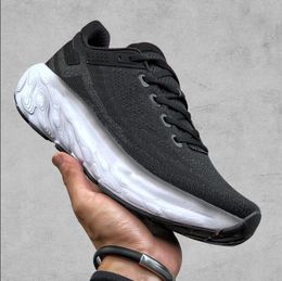 Designer New Shoes 1080 Black confortável e resistente a desgaste Sapatos de corrida de primeira corrida homens homens tênis