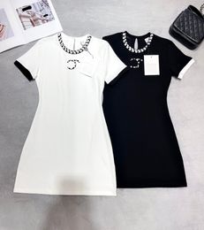 2024 Designer Style Summer New Round Neck Solid Color High end Casual Short sleeved Dress