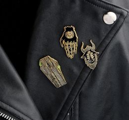 Ents Hands of doom satan sees all coffin pins Gothic pins Punk pins Badges Brooches Leather jackets Backpack accessories6344081