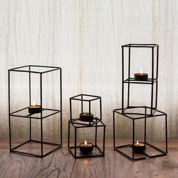 Candle Holders Aesthetic Geometric Holder Stand Iron Personalised Elegant Home Decorations Technology Nordic Centros De Mesa House Decor