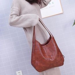 Shoulder Bags 2024 Vintage Womens Hand Designers Luxury Handbags Women Female Top-handle Fashion Brand