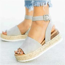 Sandalen Sommer Frauen Keile Schuhe für Flip Flop Chaussures Femme Plattform Plus Size H240527 GW5R