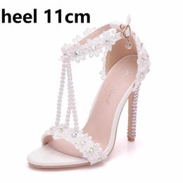 Dress Shoes Crystal Queen Ankle Strap Women Sweet Fashion White Colored Floral Stilettos Party Tassel Bridal Wedding High Heel H240409 SZ1Y
