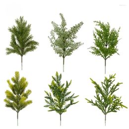 Decorative Flowers 1PCS Artificial Green Pine Needles Branches Twigs Stems Picks For Christmas Garland Wreaths Holiday Garden Decoration