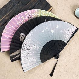 Decorative Figurines 6 Inch Antique Folding Fan Student Hanfu Gift Fanzi Scenic Spot In China Night Market Pography Craft Female Bamboo