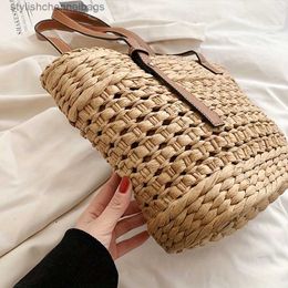 Other Bags Clutch Bags Stylish Woven Shoulder Bag for Women - Perfect for Travel and Beach Days