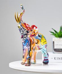 Graffiti Colourful Painting Elephant Sculpture Figurine Art Elephant Statue Creative Resin Crafts Home Porch Desktop Decor 2205051866409