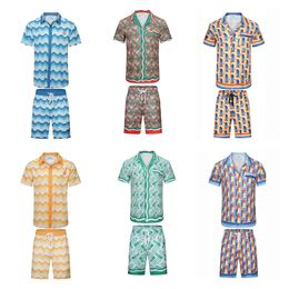 Casablanc-S 2024 디자이너 남성 T 셔츠 세트 마사오 산 프린트 남성 캐주얼 셔츠와 짧은 여자 느슨한 실크 셔츠 고품질 티 하와이 세트 남자 Tshirt size m--3xl