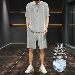 Ice Silk Mens Suit Summer Thin Loose Casual Short Sleeve T-shirt Shorts Sets Two-piece Quick Dry Suit Men Clothing Sportswear 240403