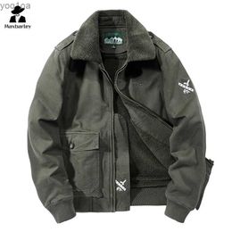 Men's Jackets Winter thick jacket mens outdoor military training pilot wool jacket retro fashion mens windproof and warm fur collar parkL2404