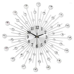 Wall Clocks Diamond Fashion Clock Gypsophila Luxury Iron Art Metal Crystal 3D Large Creative Decor Vintage Round Watch