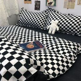 Bedding Sets Nordic Minimalist Ins Washed Cotton Bed Four-piece Checkerboard Lattice Quilt Cover Sheet Three-piece Student Dormitory