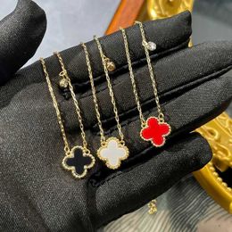 Van 925 sterling silver ins four leaf clover necklace popular on the internet versatile high end and Colour preserving bracelet as a Christmas gift for girlfriends