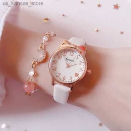 Wristwatches 2023 Ins Fashion Womens Cute Heart Female Student Quartz es Leather Strap Star Moon Bracelet+ Set Gift Relojes240409