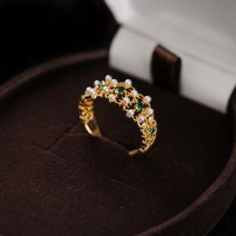 Vintage Women's Ring Carved Lace Emerald Inlaid Shell Pearls Open Gold Plated Personality Adjusting The Ring Jewellery