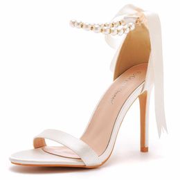 Dress Shoes Crystal Queen Sexy High Heels Pumps Female Stiletto Ankle Strap Sandals Silk Ribbon White Women Wedding H240409 NHP7