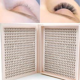 1200Fans Premade Volume Lashes Fan Individual Sharp Pointy Base Premade Russian Volume Fans Eyelash Extension Makeup Tools 240327