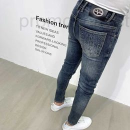 Designer maschile designer di fascia alta jeans maschile trendy autunno autunno nuovo versatile versatile versatile blu coreano slim fit piccolo piede 2023 o9vd