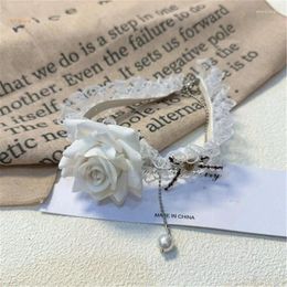 Pendant Necklaces Exquisite Floral Choker Necklace Rose Flower Lace Up Ribbon Collar Women Neck Accessories For Wedding Party